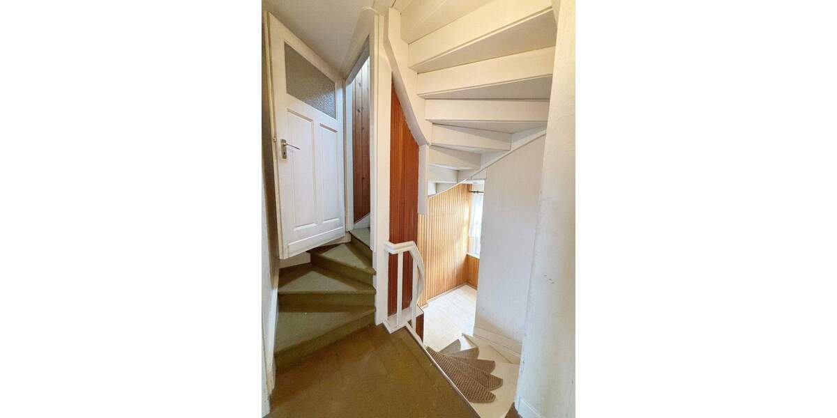 Idyllisches Wohnhaus mit schönem Garten in Opladener Bestlage 5 zimmer