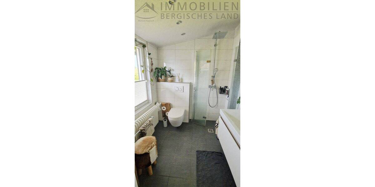 Doppelhaushälfte Wermelskirchen Dhünn - 6 Zimmer, 132 m&sup2;, 399.000&euro; | Angebot:26886527