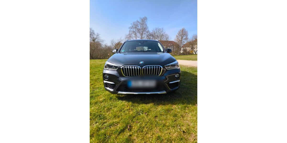 BMW X1 87.000 km 18.700 &euro; leverkusen 51381