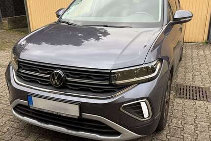 VW T-Cross 2.400 km 24.950 € Köln - Porz 51143