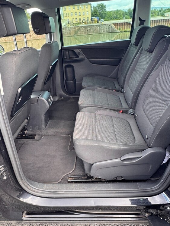 VW Sharan 256.000 km 10.900 € Pulheim 50259