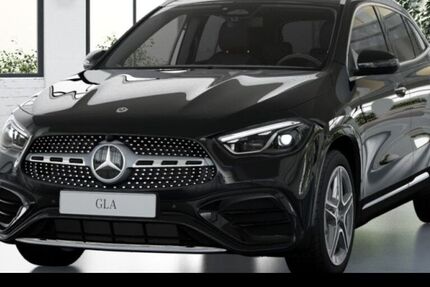 Mercedes-Benz GLA 200 9.900 km 49.490 &euro; Düsseldorf 40470