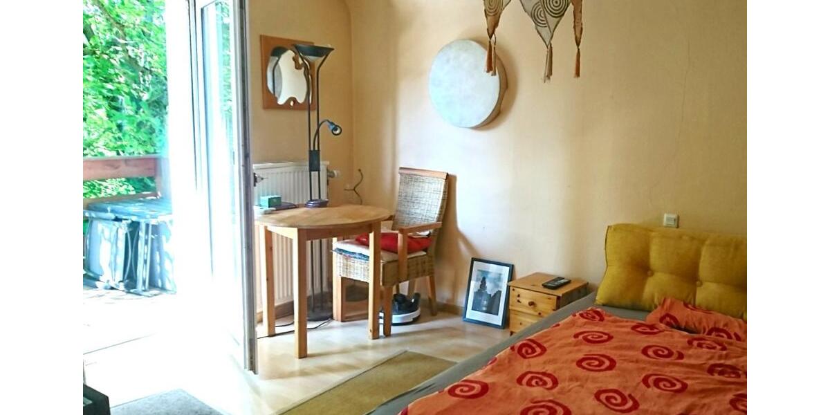 Grüne Oase, großer Balkon, PV-Anlage, gute Anbindung an Köln 3 zimmer