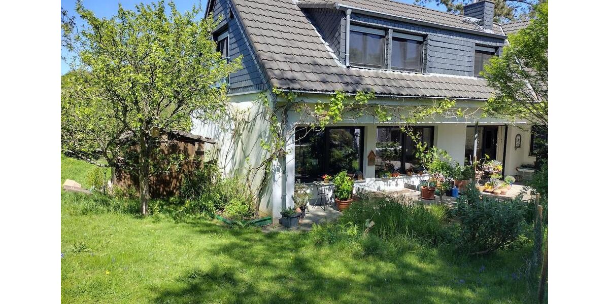 Einfamilienhaus Leverkusen Bergisch Neukirchen - 12 Zimmer, 460 m&sup2;, 899.000&euro; | Angebot:26417589