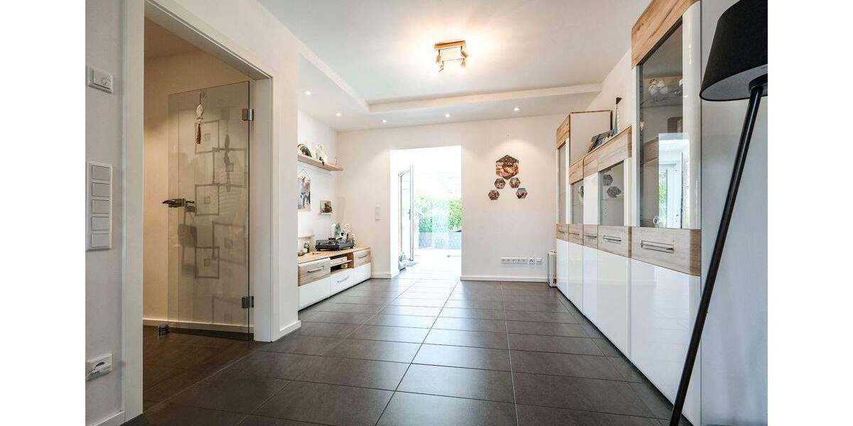 Doppelhaushälfte Langenfeld Richrath - 4 Zimmer, 128 m&sup2;, 699.000&euro; | Angebot:23254437