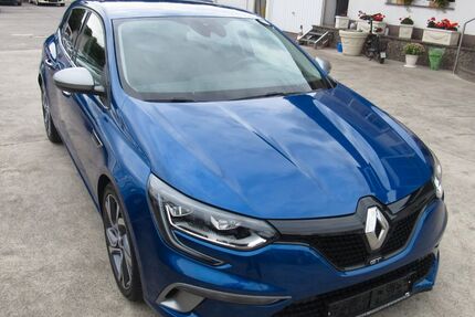 Renault Megane 64.200 km 16.600 € Leverkusen 51371