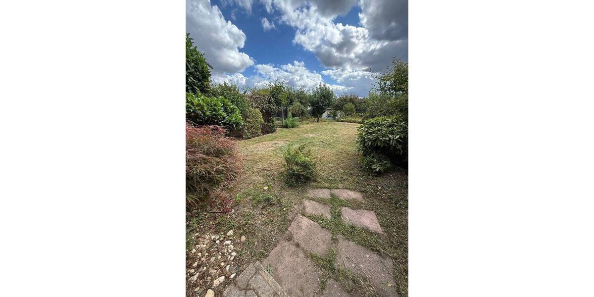 Charmantes Dreifamilienhaus in bester Lage von Baumberg. 9 zimmer