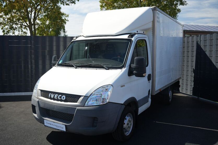 IVECO Andere 285.299 km 9.399 € Dormagen 41539