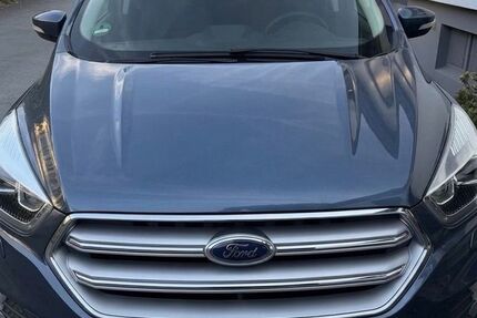 Ford Kuga 97.700 km 13.500 &euro; Monheim am Rhein 40789