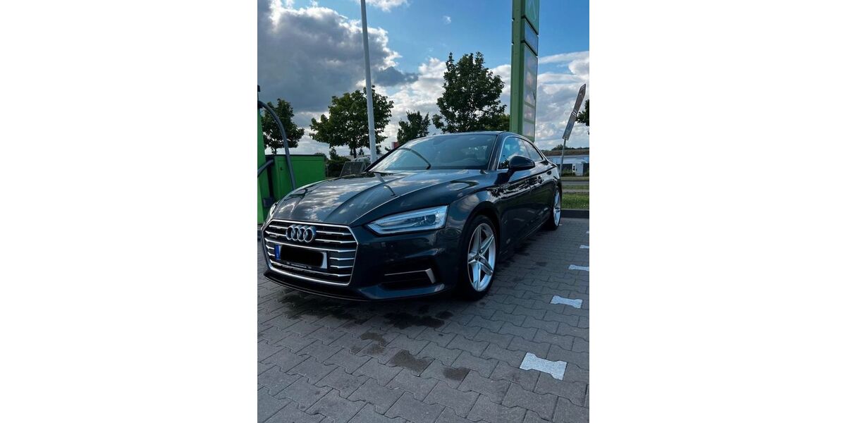 Audi A5 170.000 km 18.800 &euro; Düsseldorf 40229