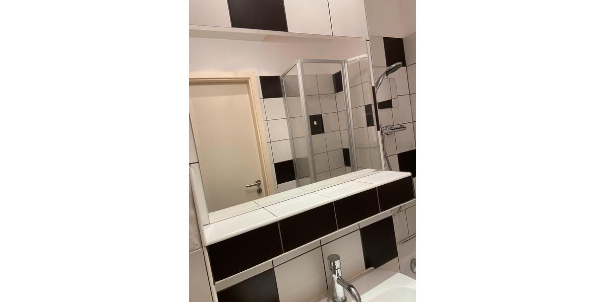 Etagenwohnung Köln Kalk - 2 Zimmer, 37 m&sup2;, 170.000&euro; | Angebot:25408301