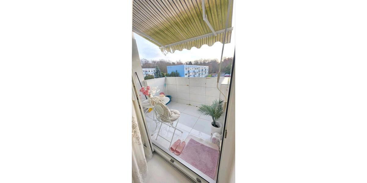 Etagenwohnung Dormagen Hackenbroich - 4 Zimmer, 93 m&sup2;, 275.000&euro; | Angebot:23917483