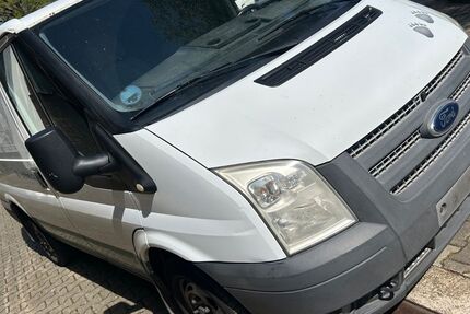 Ford Transit 220.540 km 2.690 &euro; Köln 51069