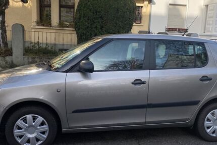 Skoda Fabia 143.565 km 2.790 &euro; Köln 51065
