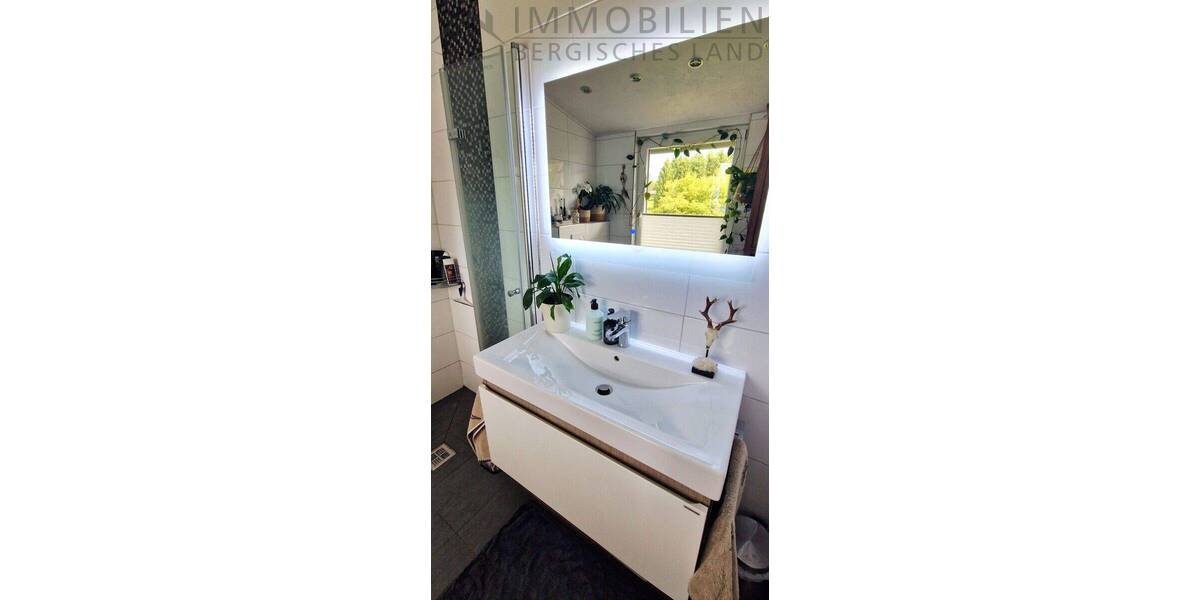 Doppelhaushälfte Wermelskirchen Dhünn - 6 Zimmer, 132 m&sup2;, 399.000&euro; | Angebot:26886527