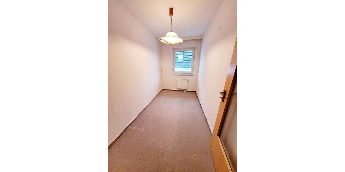 Etagenwohnung Kerpen - 3 Zimmer, 125 m&sup2;, 1.400&euro; | Angebot:25610193