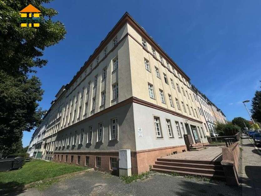 Wohnung zum Mieten in Chemnitz 300 € 58.53 m²