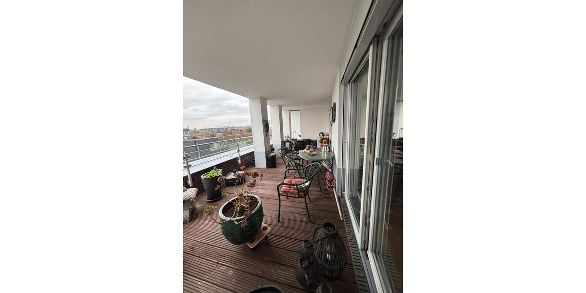 Seniorenwohnung mit Terrasse, Stellplatz, Aufzug und Küche 2 zimmer