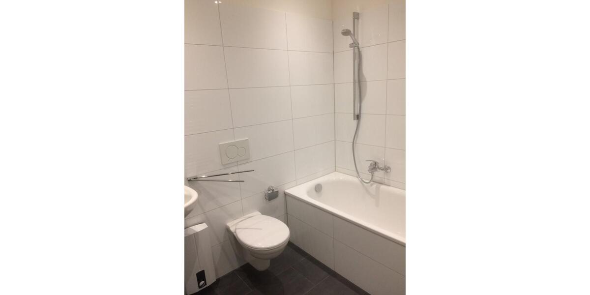 Etagenwohnung Neuss - 1 Zimmer, 44 m&sup2;, 480&euro; | Angebot:25284282
