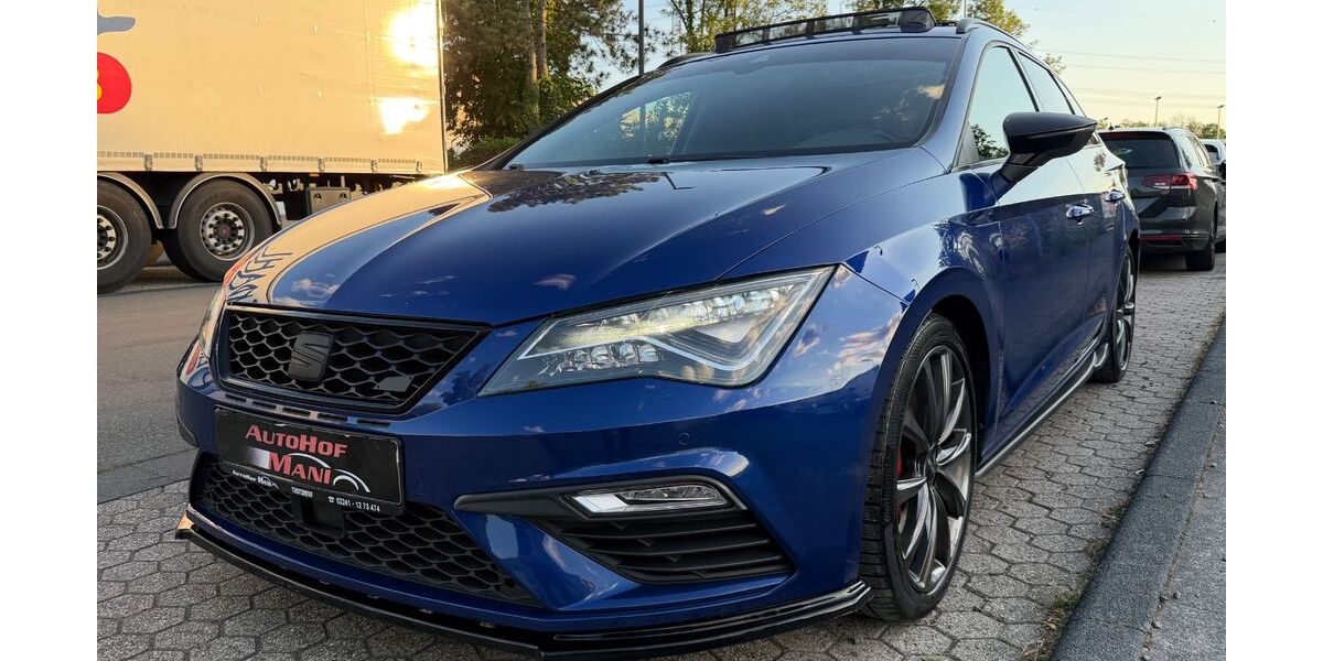 Seat Leon 132.228 km 16.990 &euro; Troisdorf 53842
