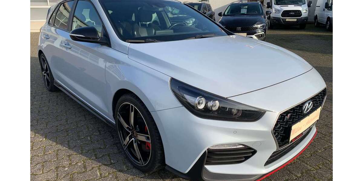 Hyundai i30 102.390 km 18.950 &euro; Grevenbroich 41516