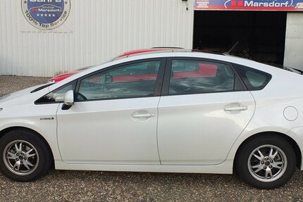 Toyota Prius EXECUTIVE HYBRID SOLARDACH ALCANTARA 93.368 km 10.908 &euro; Köln 50858