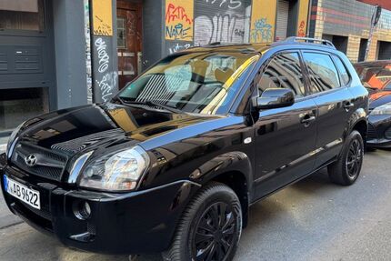 Hyundai TUCSON 152.000 km 3.500 &euro; Köln 50825