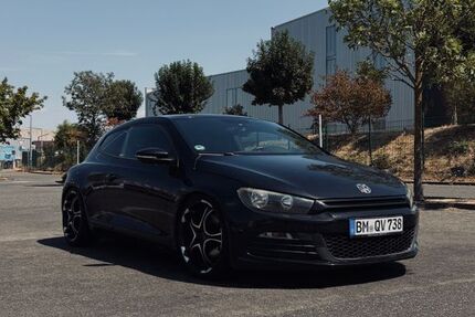VW Scirocco 124.000 km 9.899 &euro; Pulheim 50259