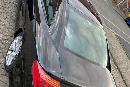 Peugeot 407 133.000 km 5.500 € Grevenbroich 41516