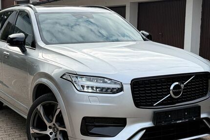 Volvo XC90 98.000 km 41.840 &euro; Düsseldorf 40468