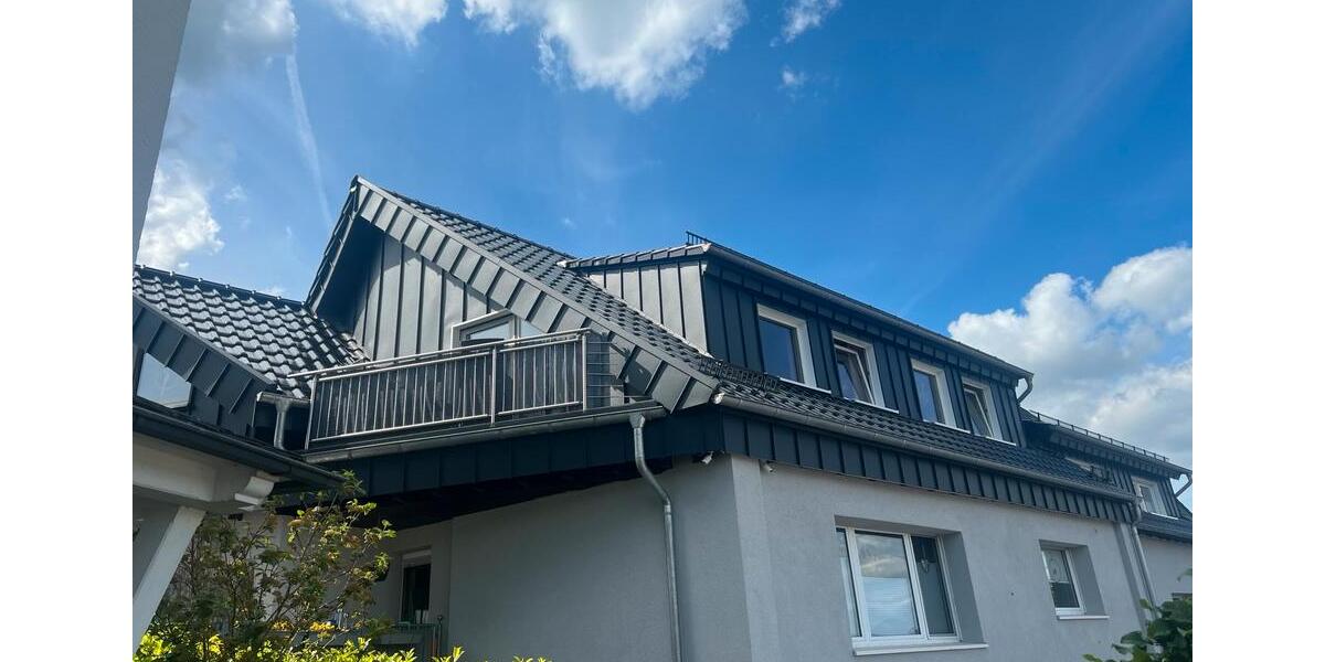 Dachgeschoßwohnung Lindlar - 3 Zimmer, 95 m&sup2;, 800&euro; | Angebot:26670821
