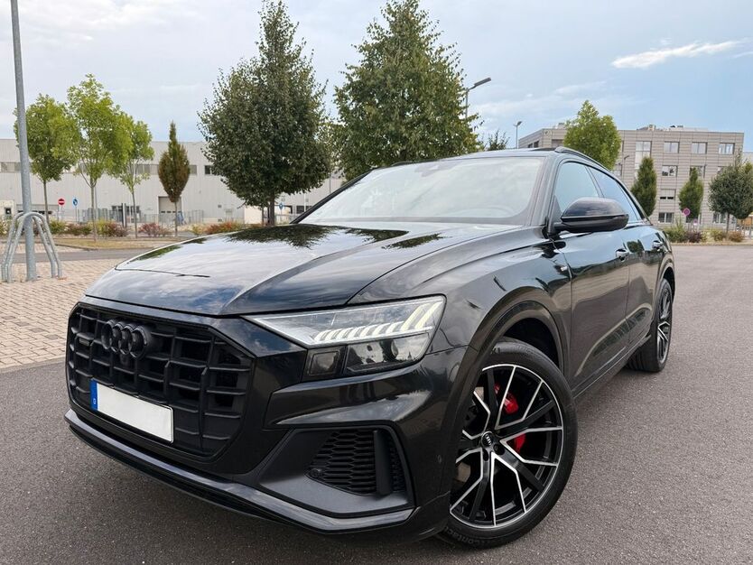 Audi Q8 115.000 km 53.900 € Köln 50966