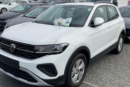 VW T-Cross 6.779 km 21.450 € Hilden 40721