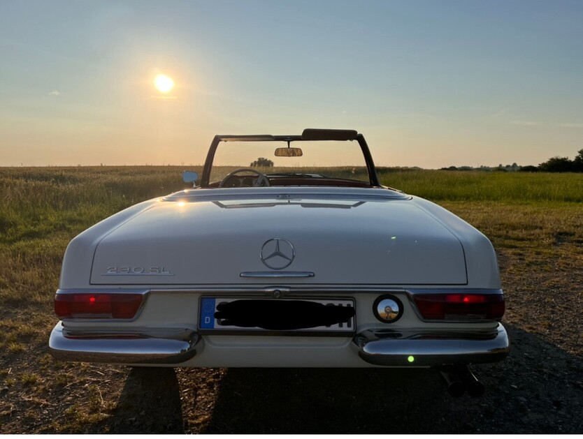 Mercedes-Benz SL 230 14.500 km 164.000 € Lohmar 53797