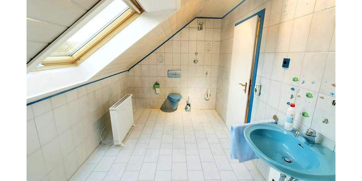 Etagenwohnung Rösrath Hoffnungsthal - 3 Zimmer, 107 m&sup2;, 248.000&euro; | Angebot:25567992