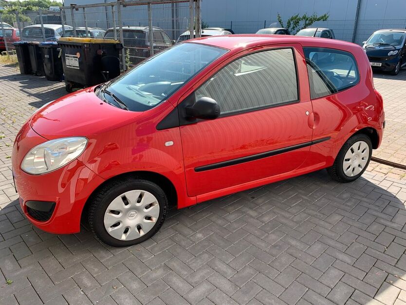 Renault Twingo 94.316 km 3.495 € Köln 51107