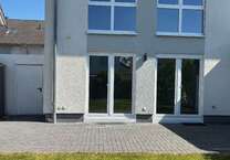 Haus zum Mieten in Rheinbach 1.350 € 132 m²