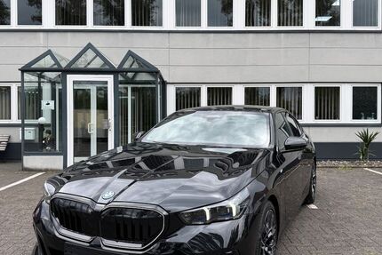 BMW 530 4.850 km 74.850 € Köln 50739