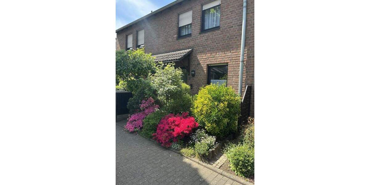 Reihenmittelhaus Monheim am Rhein Baumberg - 4 Zimmer, 112 m&sup2;, 495.000&euro; | Angebot:25468294