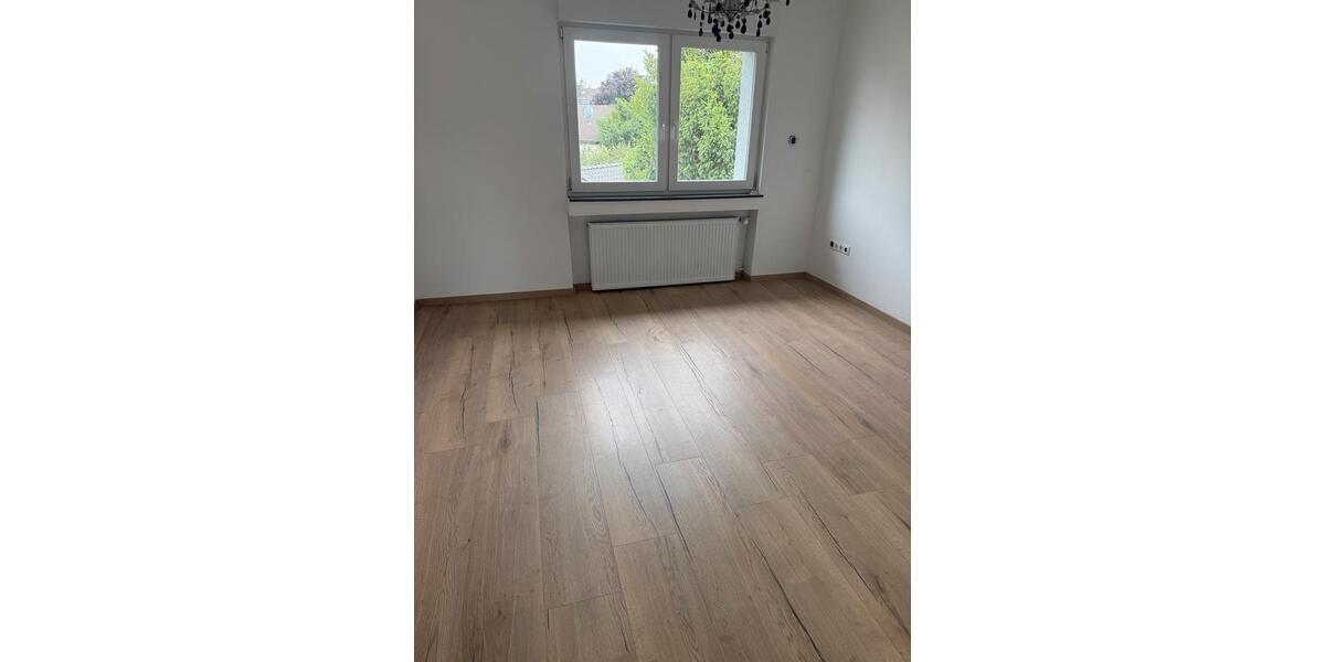 Reihenhaus Kerpen - 5 Zimmer, 130 m&sup2;, 1.800&euro; | Angebot:26610646