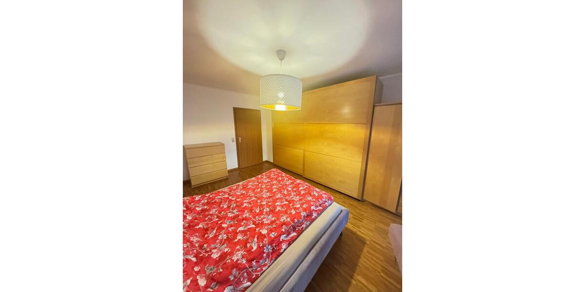 Einfamilienhaus Grevenbroich - 1 Zimmer, 15 m&sup2;, 570&euro; | Angebot:25333098