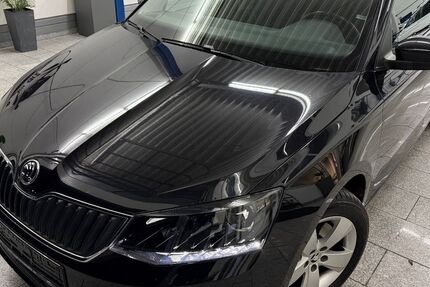 Skoda Fabia 133.887 km 10.333 &euro; Köln 50829