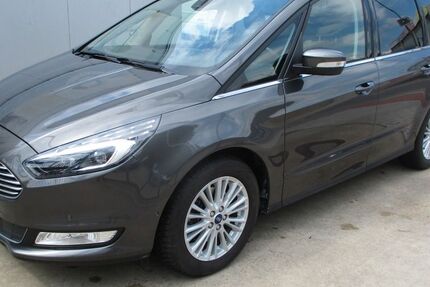 Ford Galaxy 50.000 km 25.770 € Köln 51105