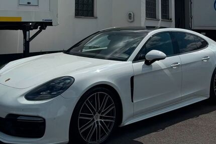 Porsche Panamera 166.000 km 48.990 &euro; Bergisch Gladbach 51469