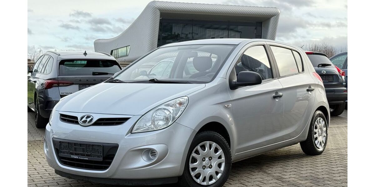 Hyundai i20 74.000 km 4.250 € Erftstadt 50374