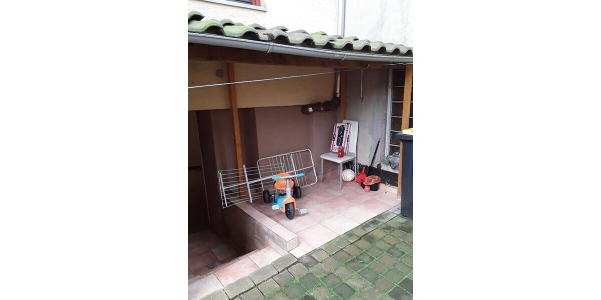 Mehrfamilienhaus zentral in Köln-Rath v. Privat H: 0152 58103358 20 zimmer