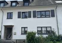 Haus zum Kaufen in Düren 449.000 € 206 m²
