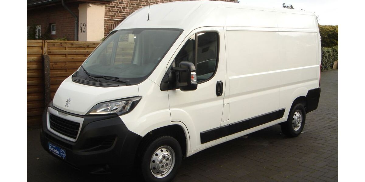 Peugeot Boxer 51.700 km 18.880 &euro; Hilden 40721