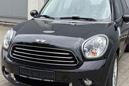 Mini Countryman D (Cooper) 95.000 km 9.200 &euro; Düsseldorf - Bezirk 8 40231