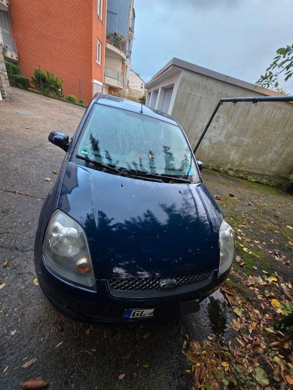 Ford Fiesta 168.871 km 2.300 € Bergisch Gladbach 51429